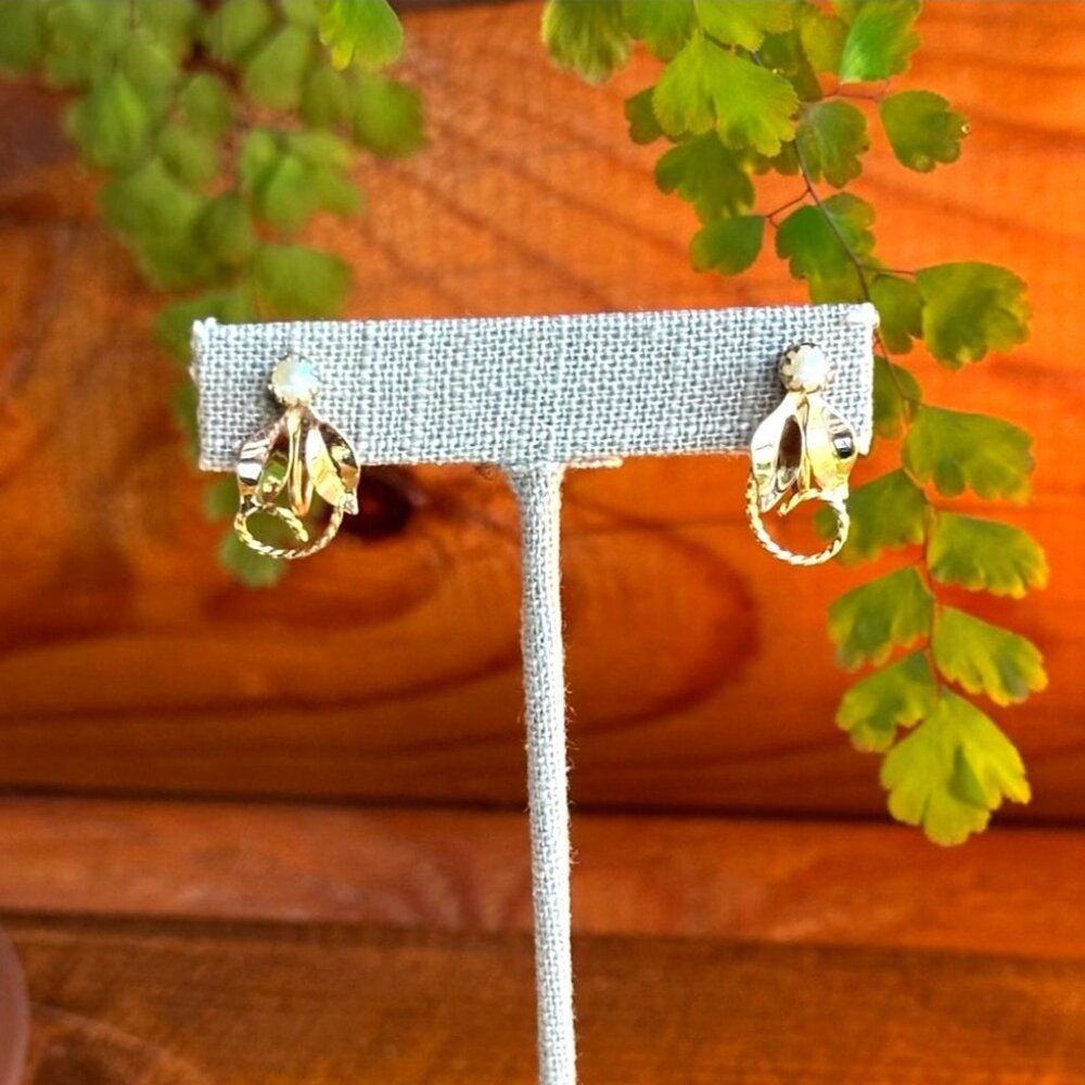 Vintage 1/20 12K Gold-Filled Screw Back Earrings With Twisted Loop & Leaf Design